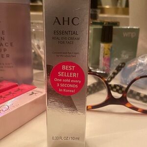 AHC Essential Real Eye Cream for Face - Silver